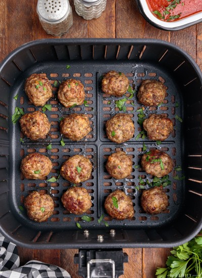 meatballs lined up in an air fryer