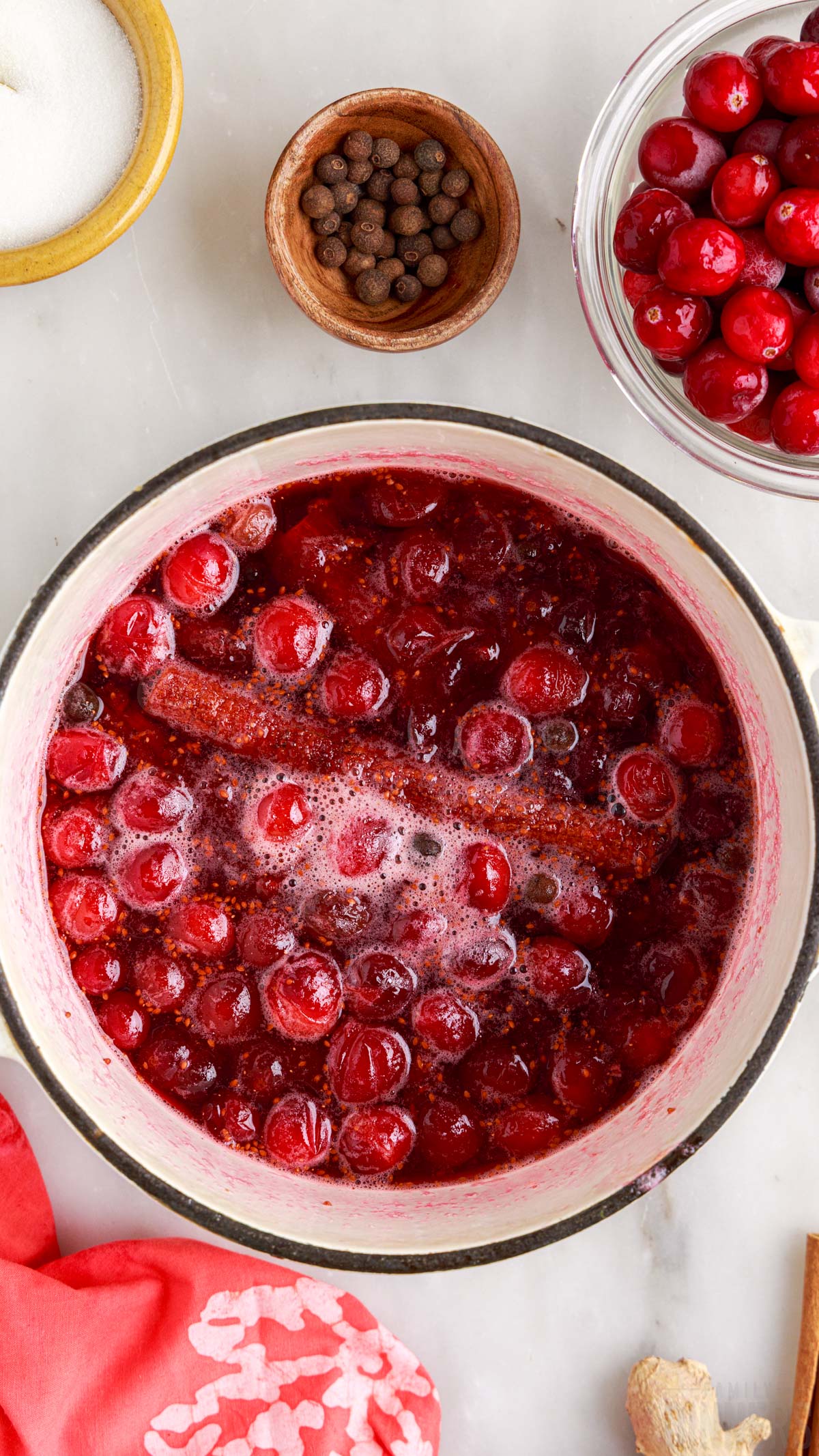 boiling cranberry simple syrup