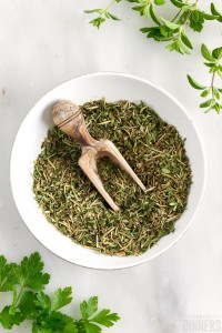 Italian Seasoning Substitute - Family Dinners