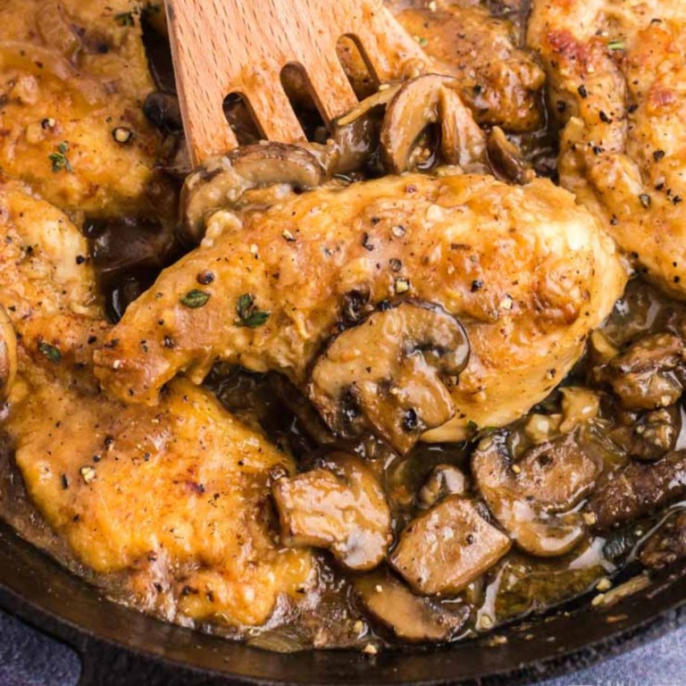 Chicken in White Wine Sauce Family Dinners